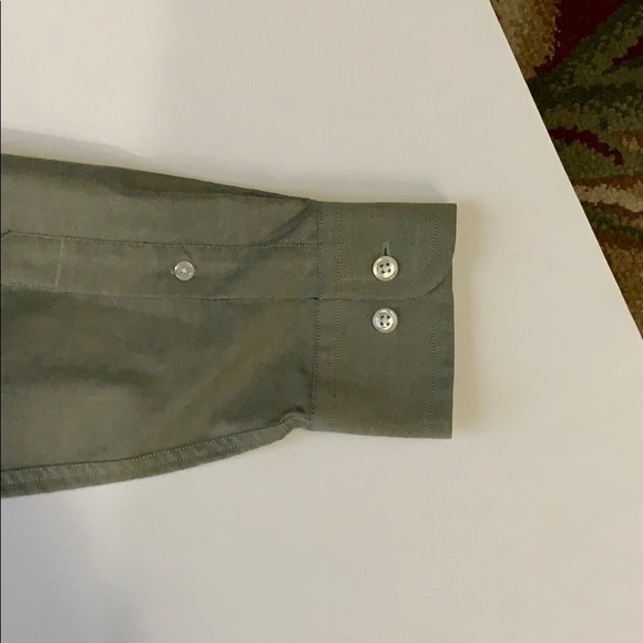 Nautica Men’s Olive Green Dress Shirt - Picture 8 of 8